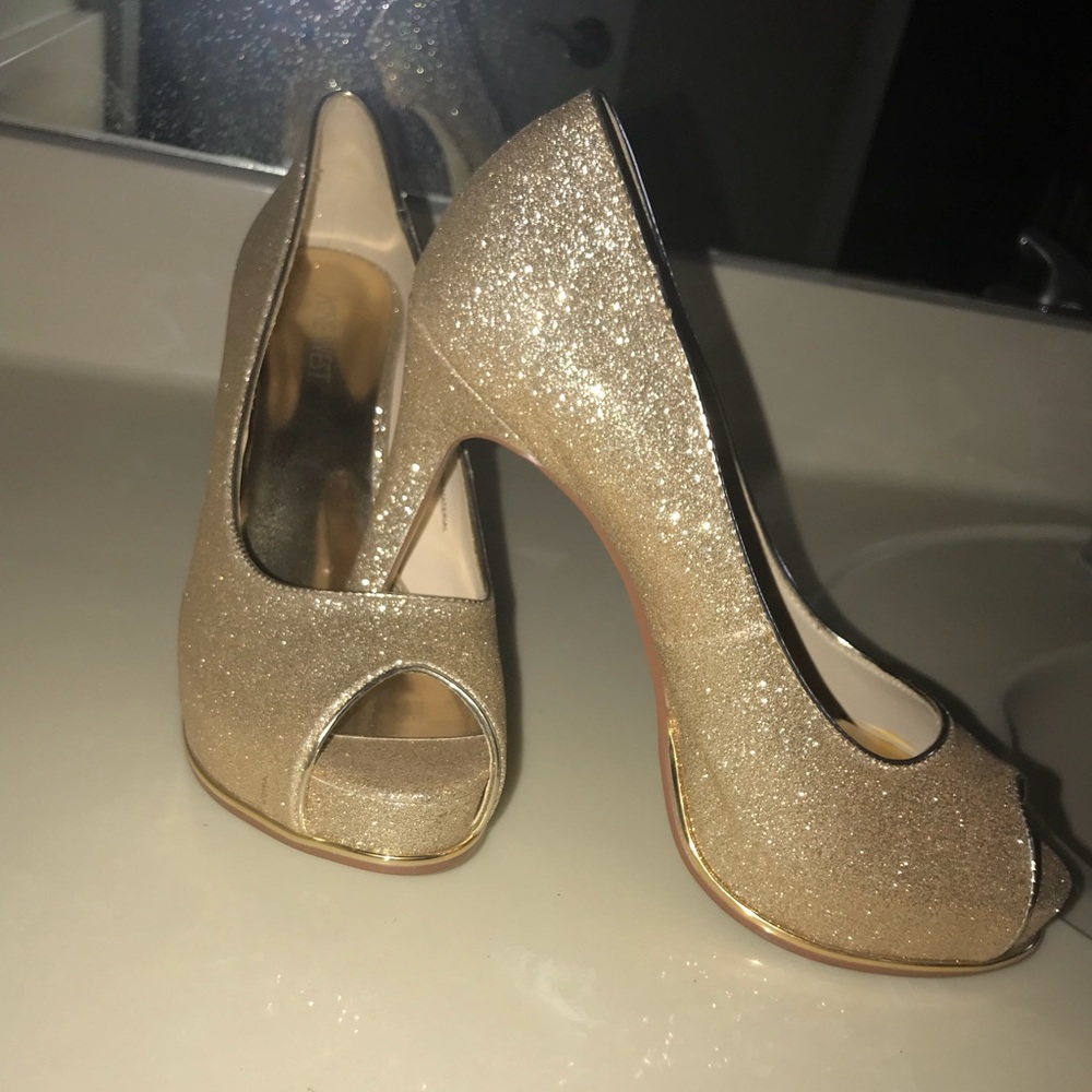 Gold Glitter ✨ Heels